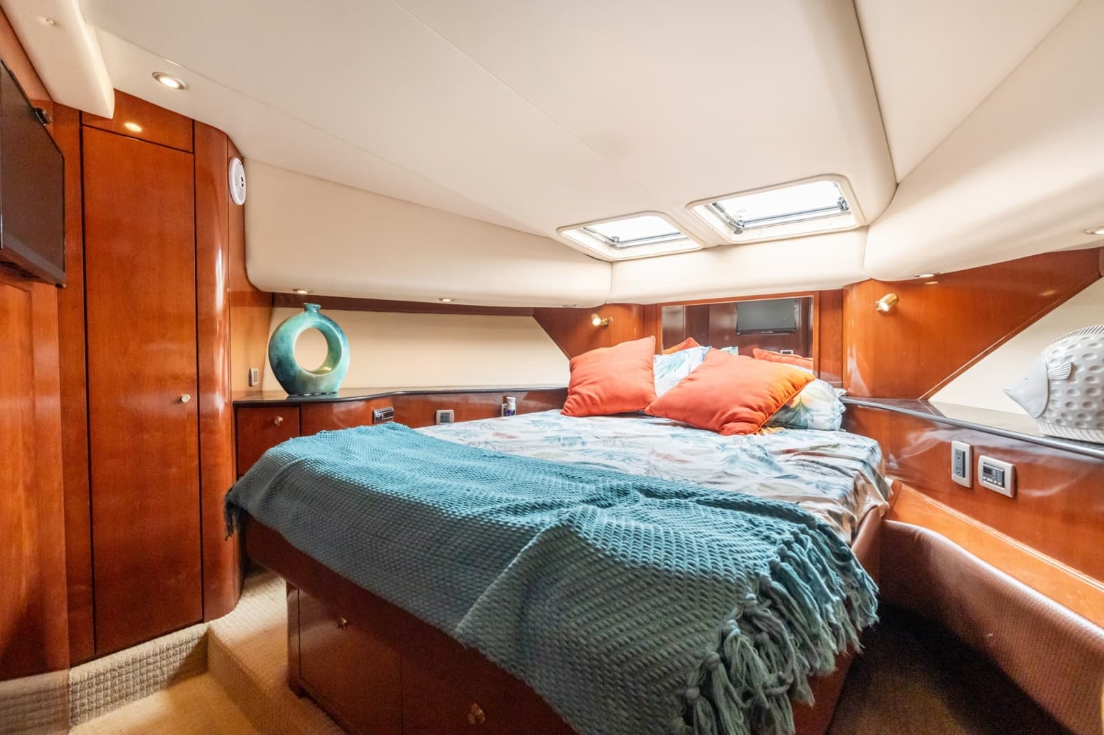 2008 Meridian 580 Pilothouse