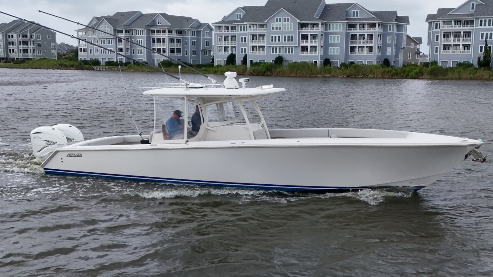 2020 Jupiter 38 HFS