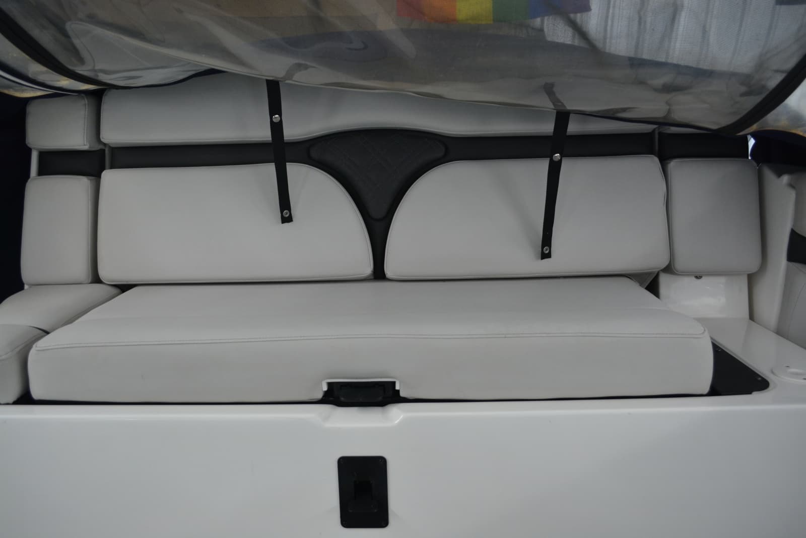 2018 Rinker 320 EX