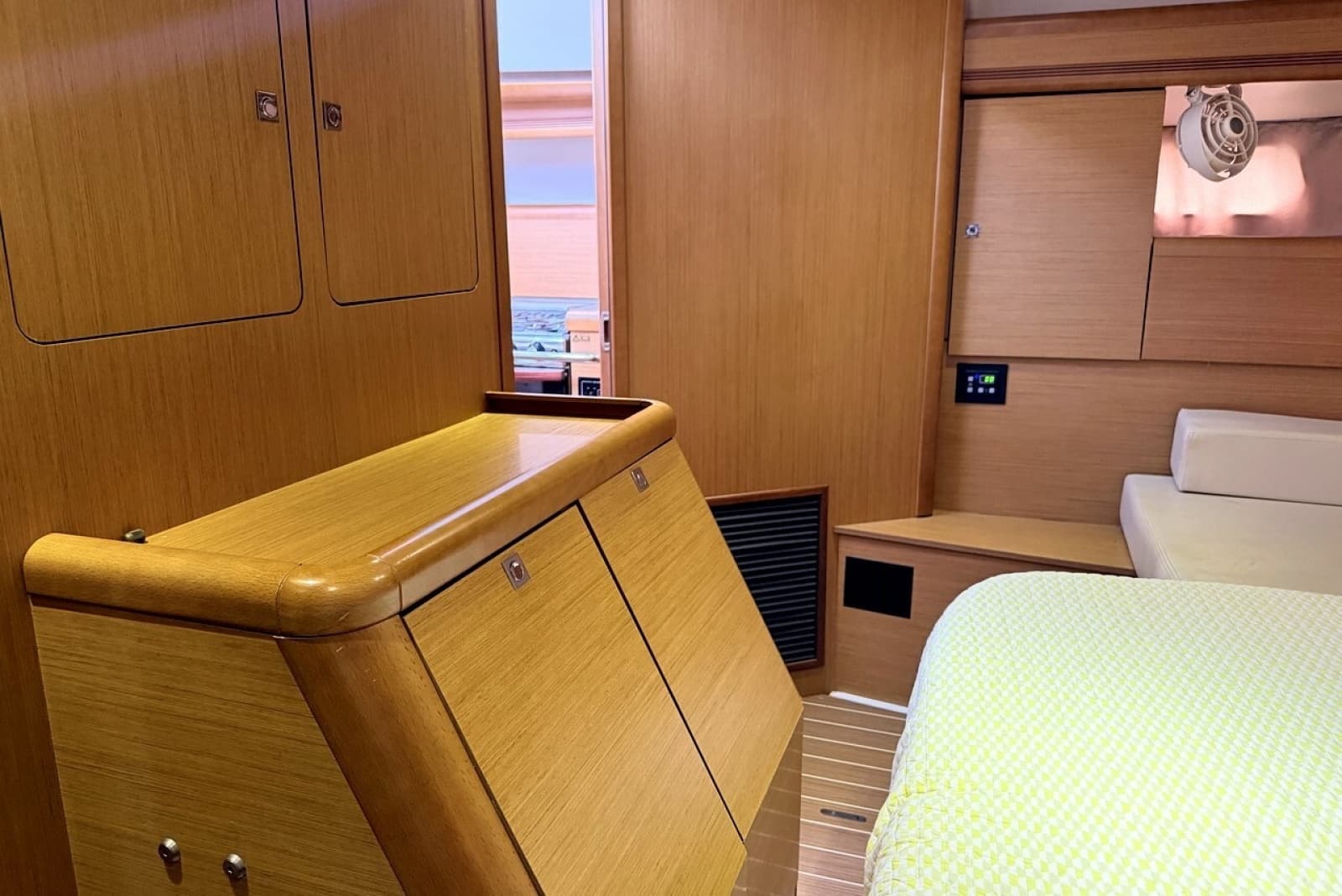 2011 Jeanneau Sun Odyssey 45 DS