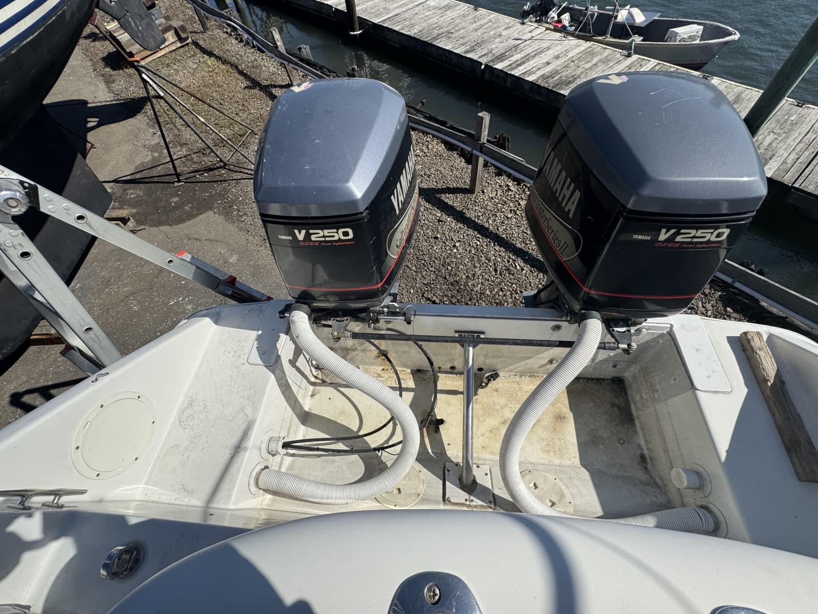 1990 Donzi F 33