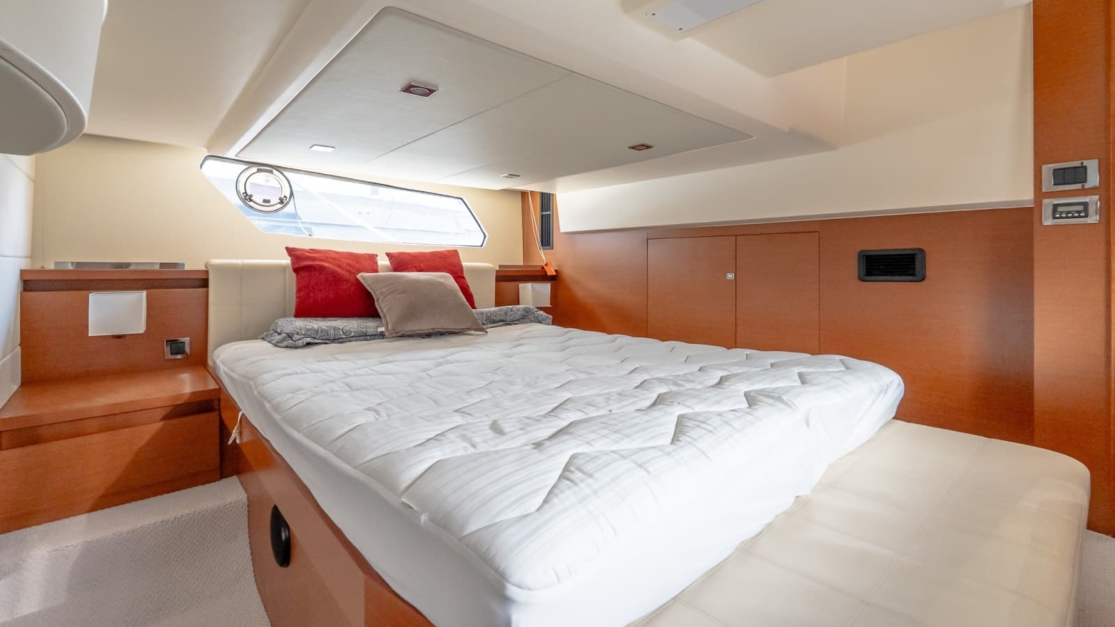 2015 Prestige 450S