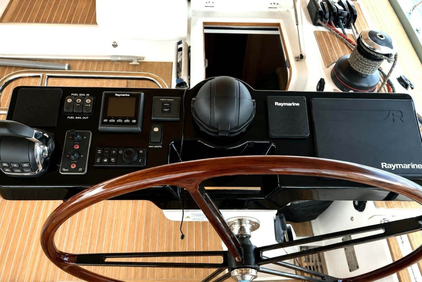2016 Jeanneau 64