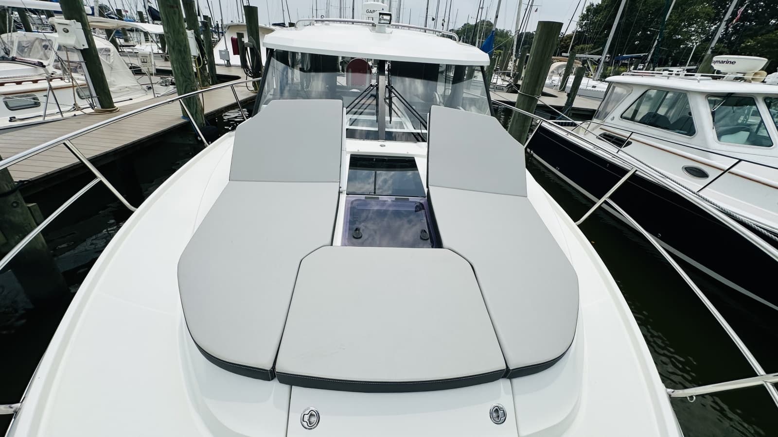 2021 Jeanneau NC1095
