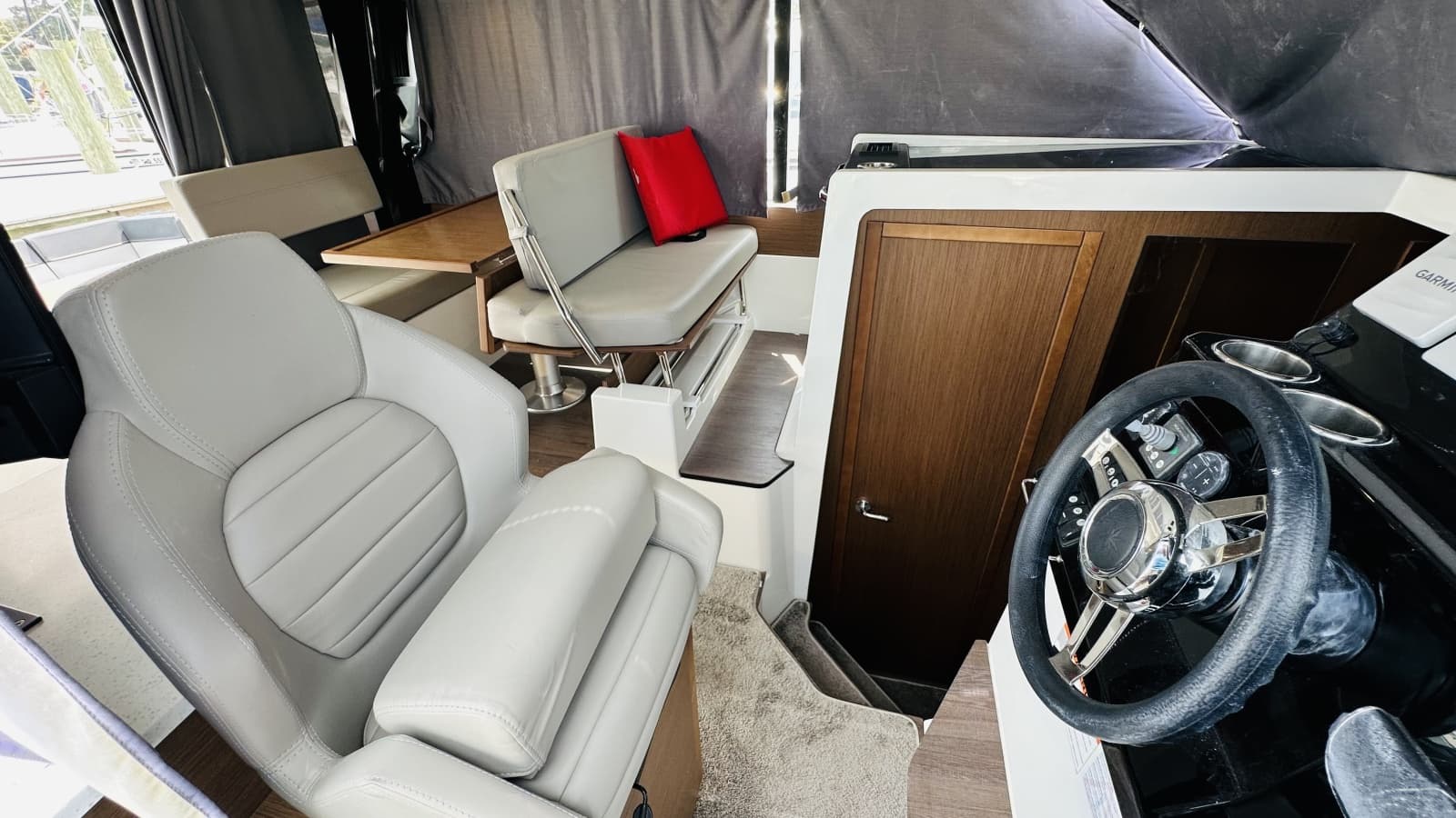 2021 Jeanneau NC1095