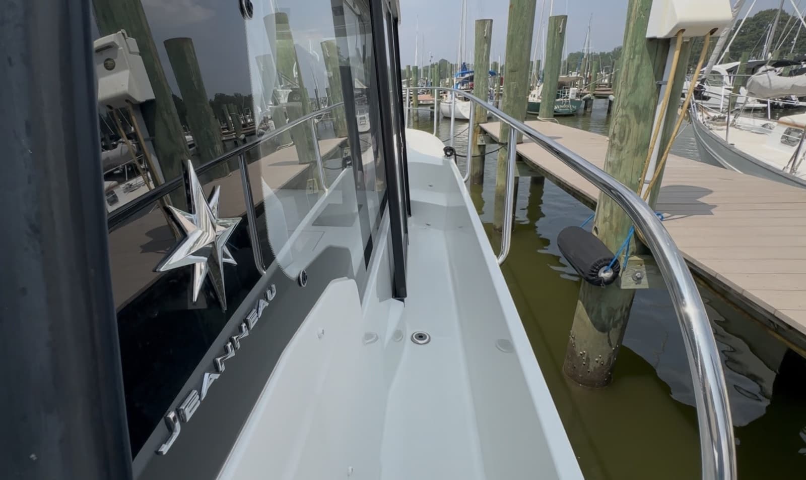 2021 Jeanneau NC1095