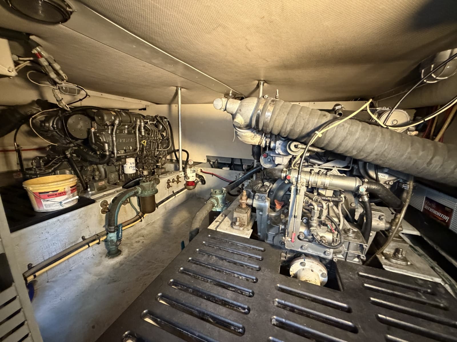 2006 Mainship 34 Trawler