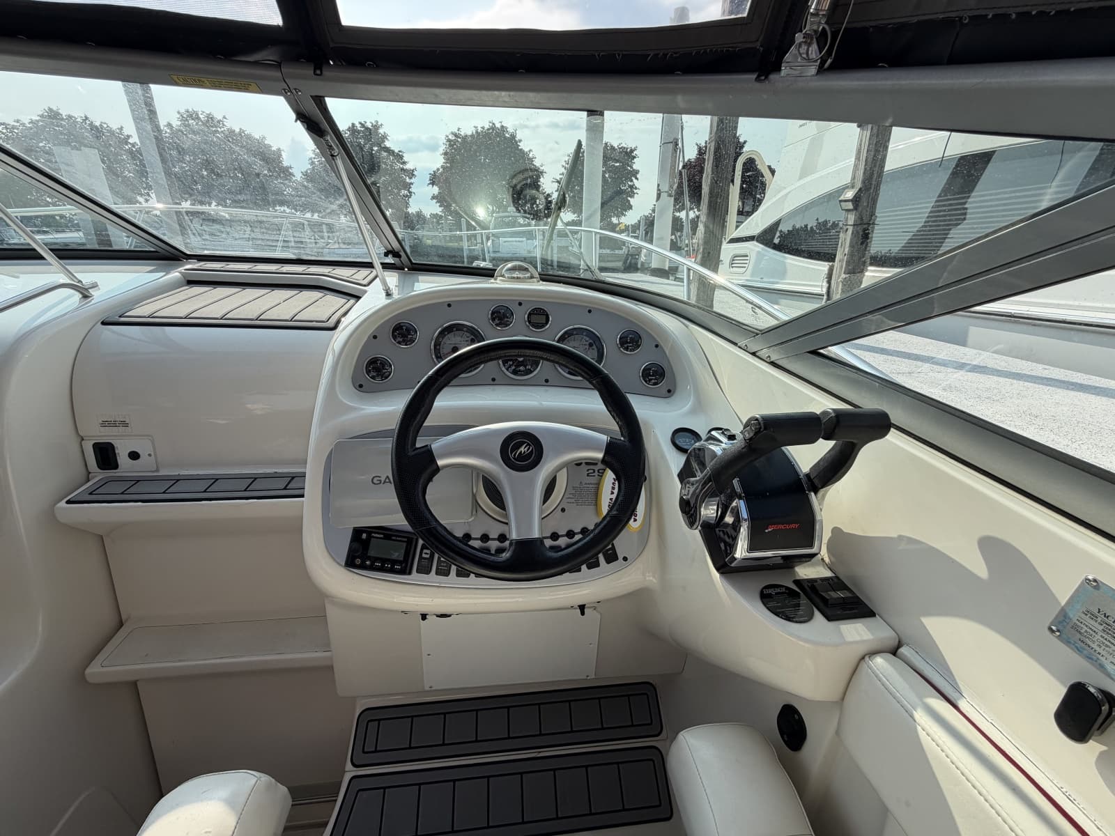 2006 Monterey 298 Sport Cruiser