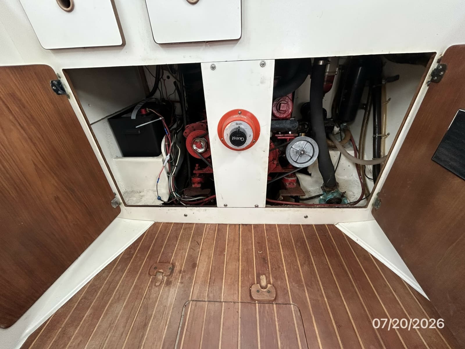 35' Pearson auxiliary access