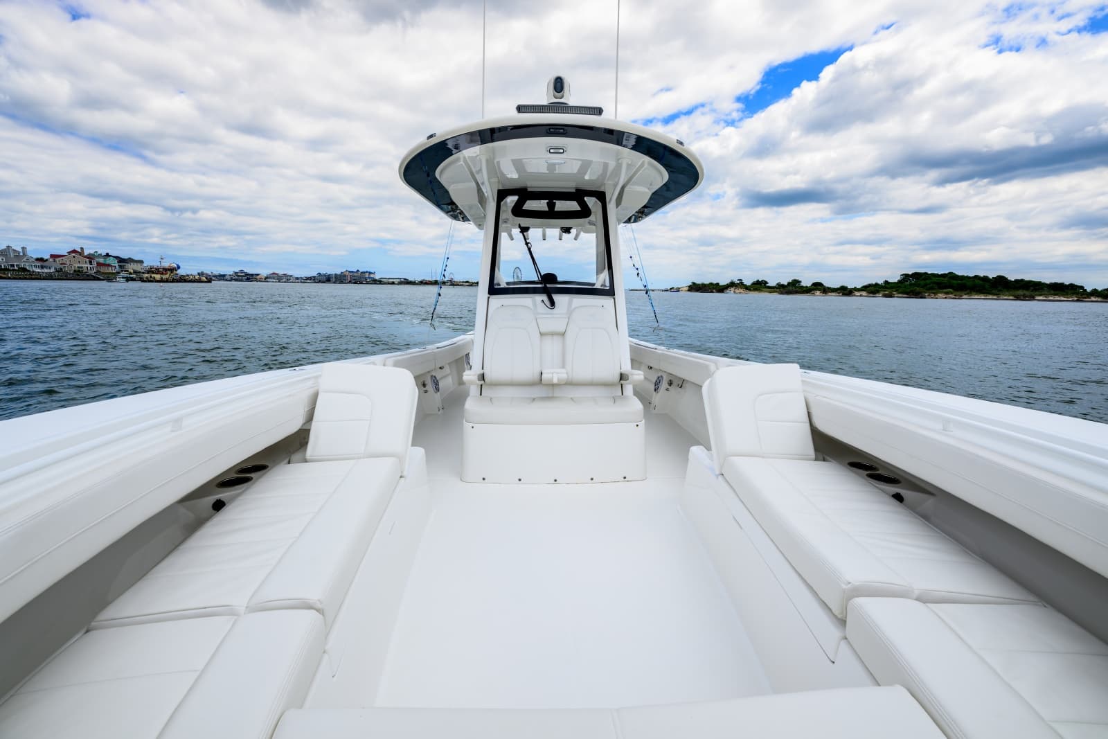 2022 Regulator 34 CC