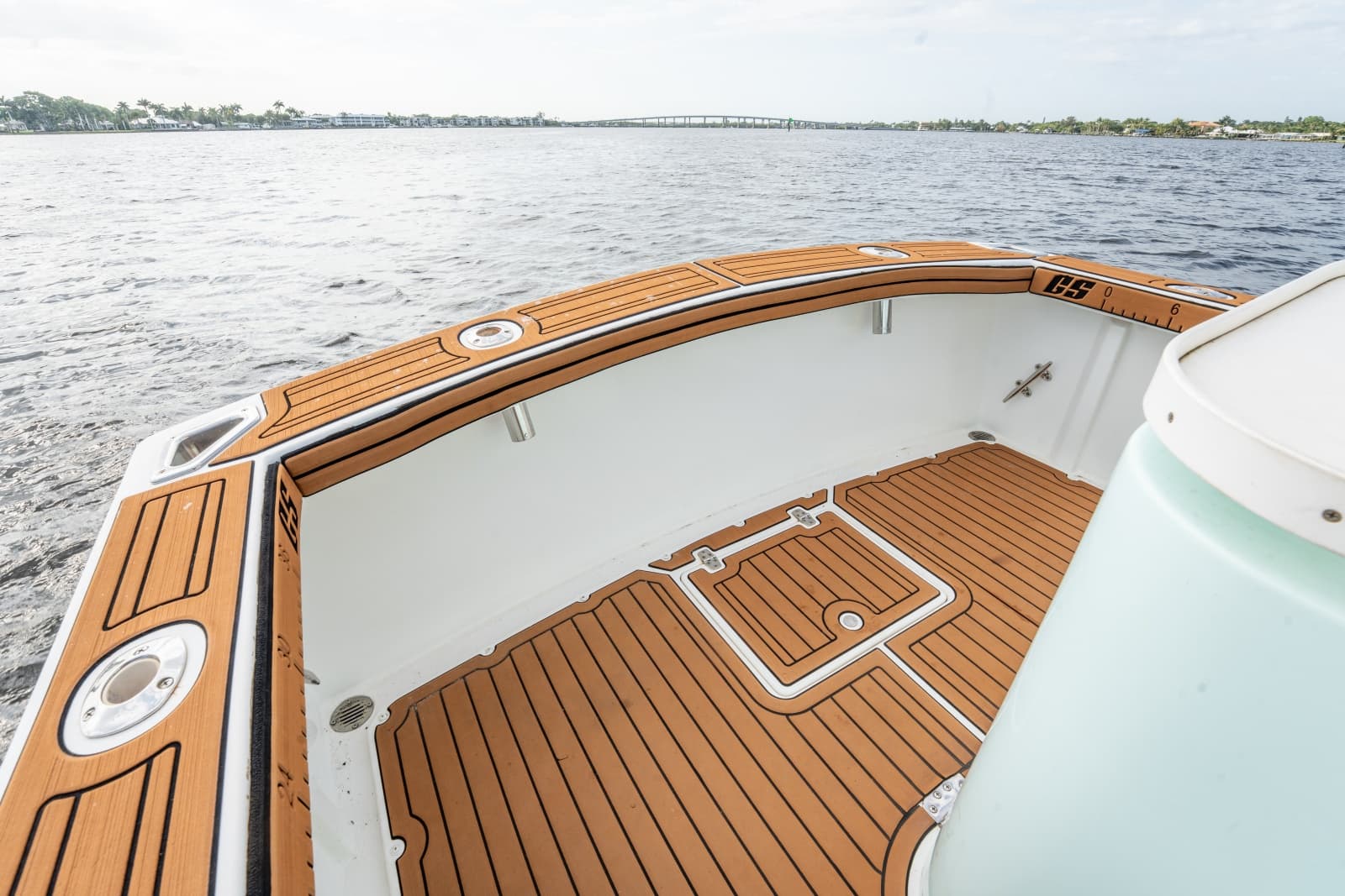 2009 Bimini 24 Center Console