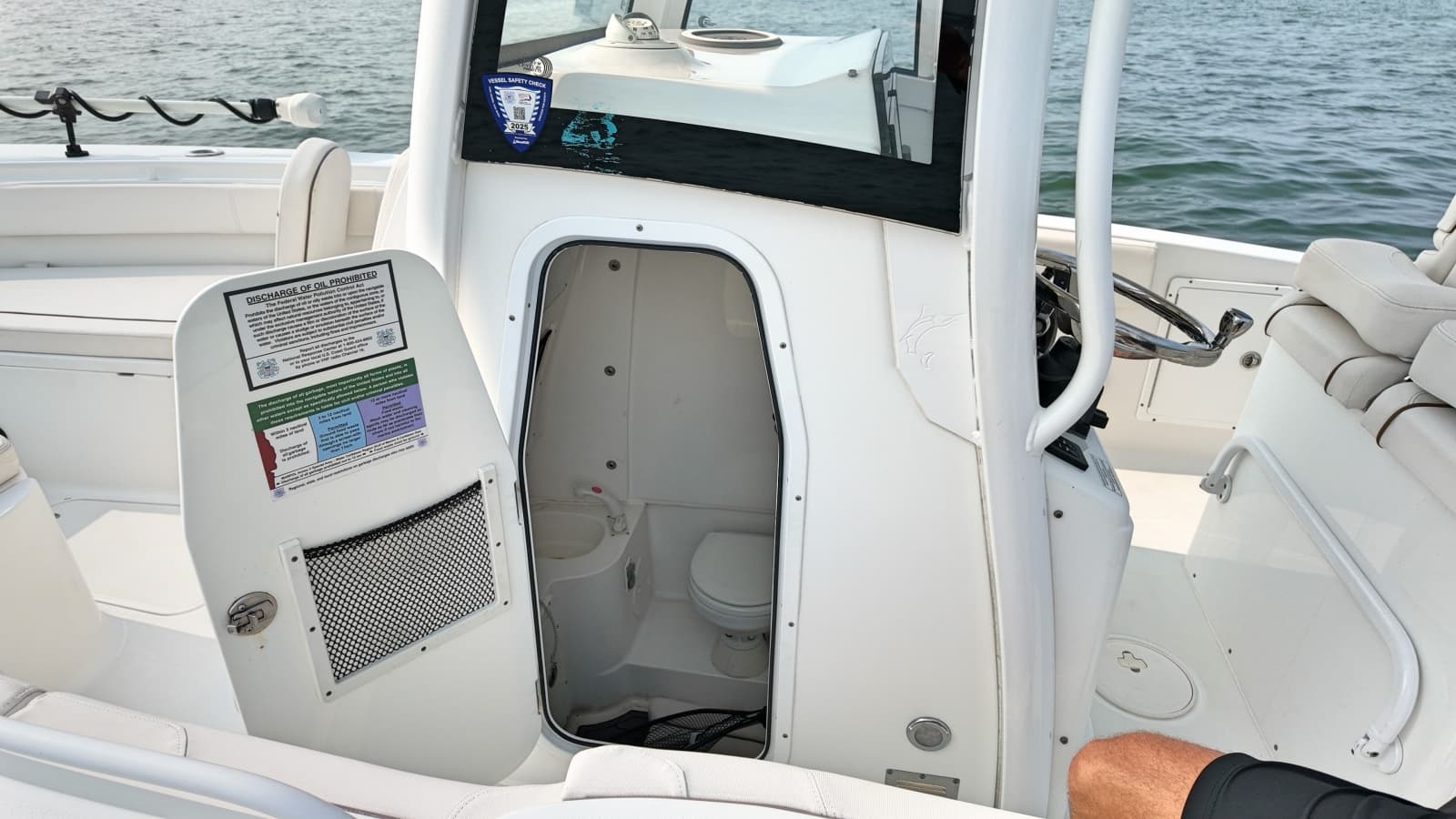 Imgi_33_2020 Sea Hunt Gamefish 30 Power 10264217 20260727072040529 22