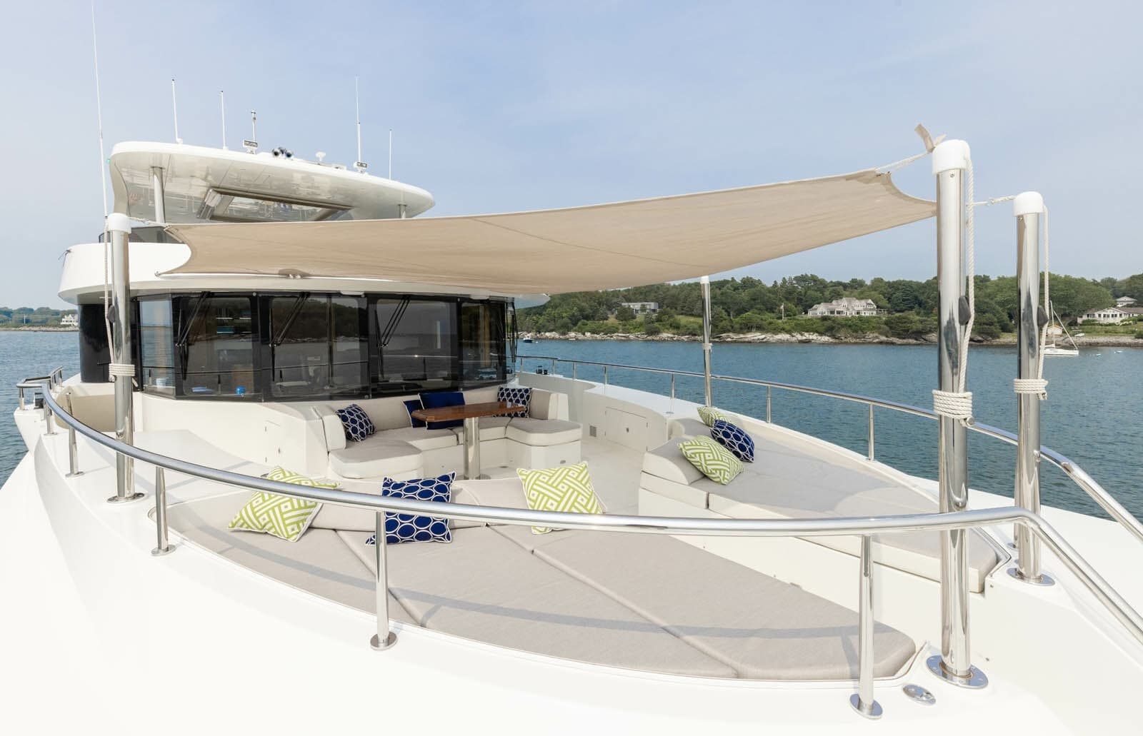 Foredeck Looking Aft