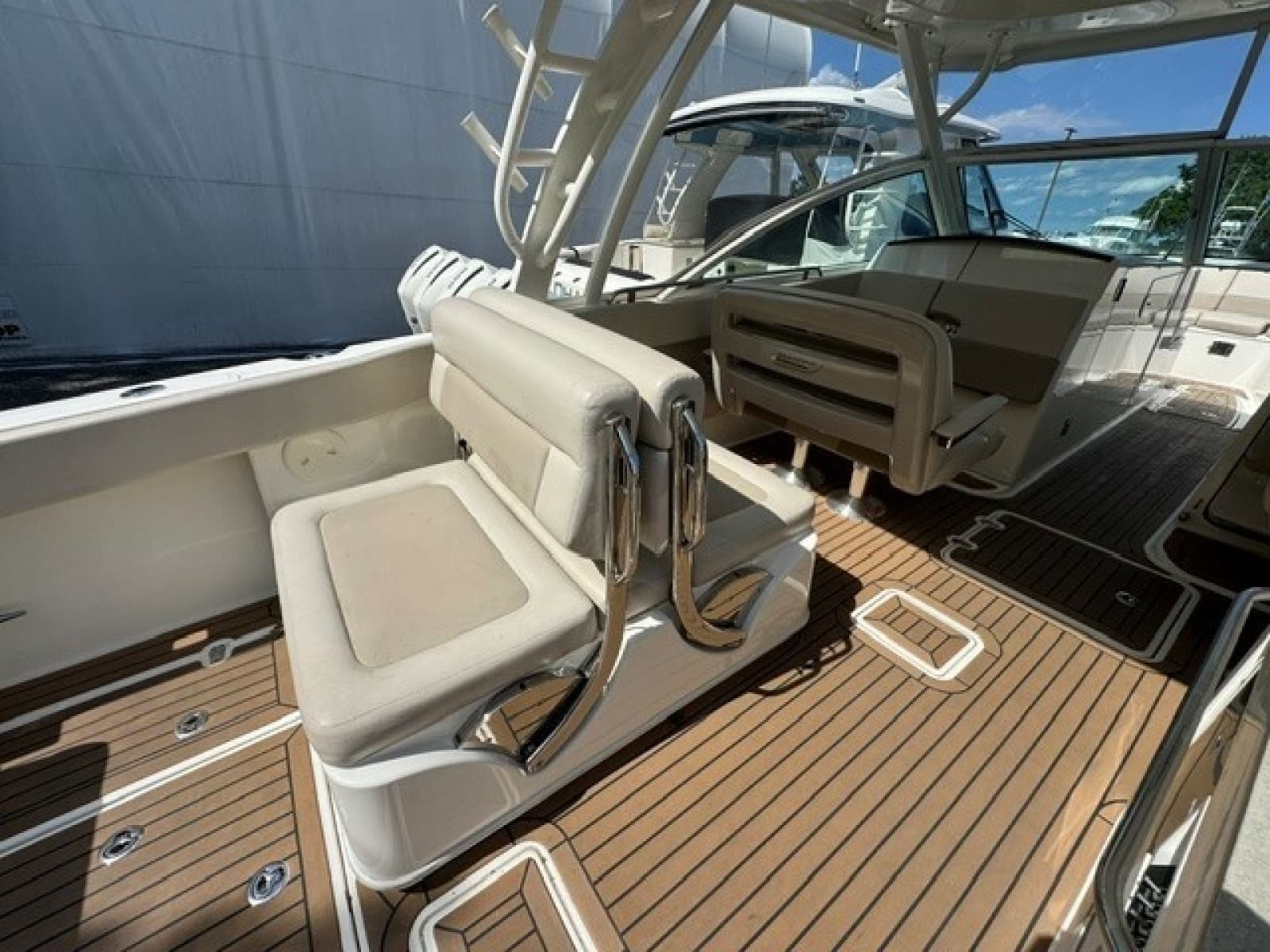 Port side seating