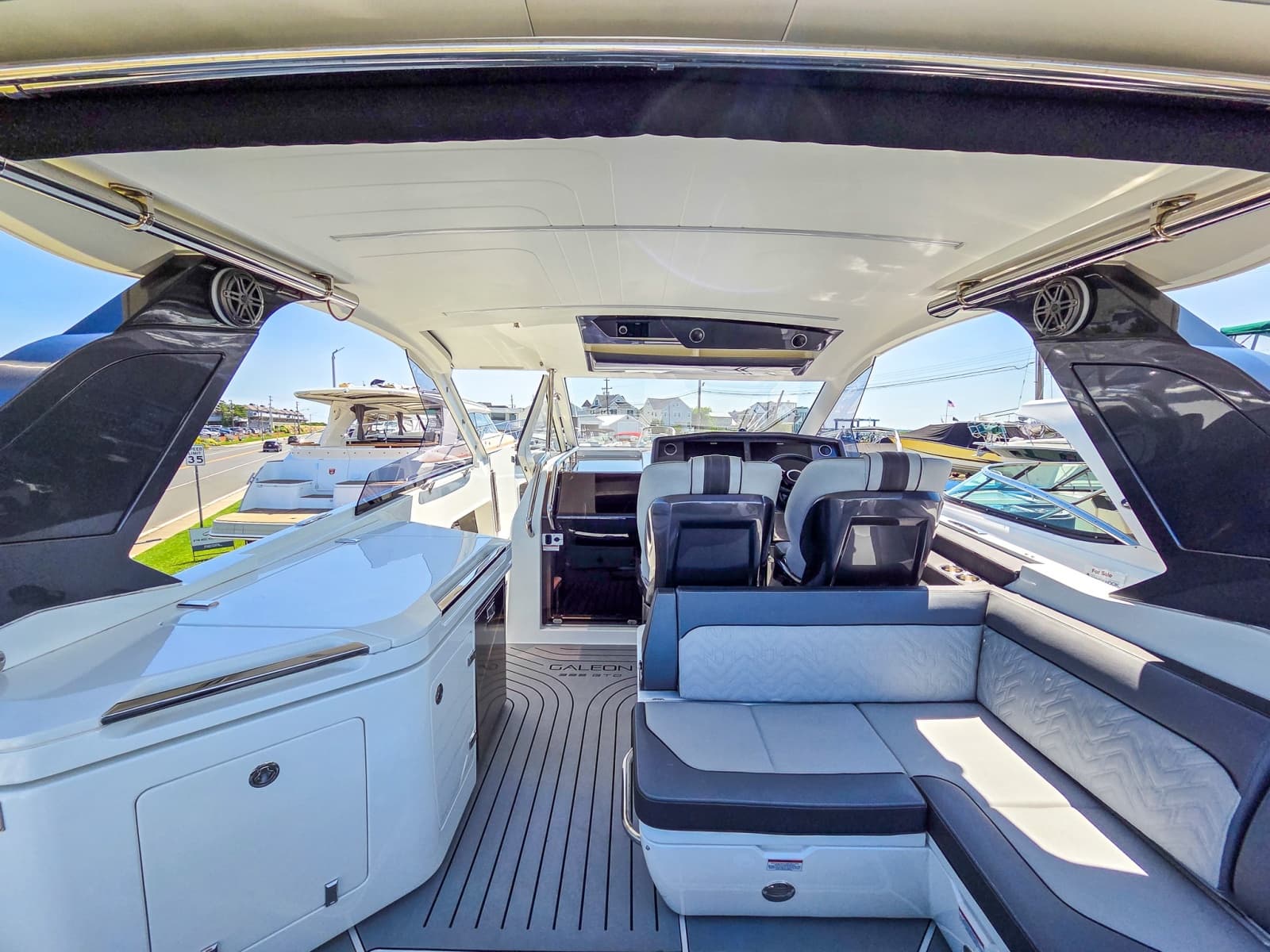 2022 Galeon 325 GTO