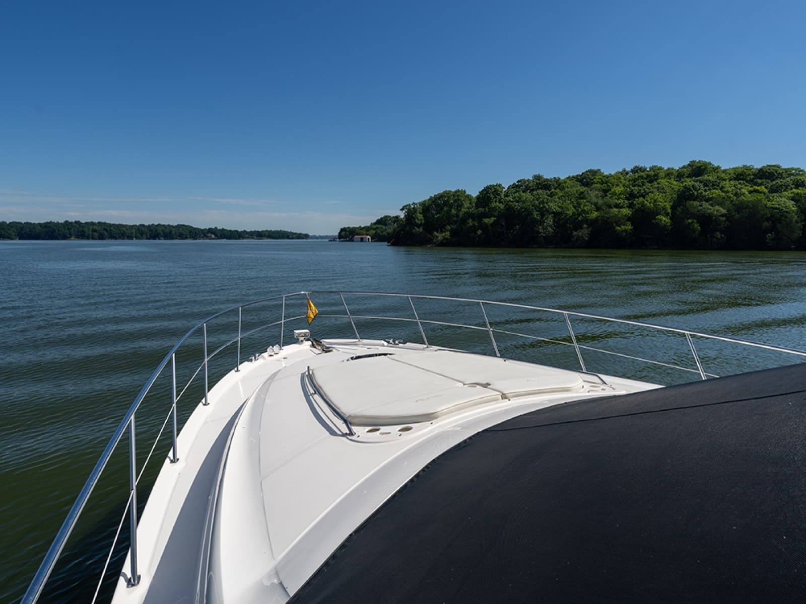 Bow sunpad