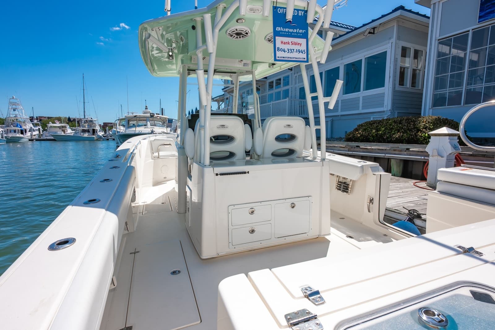 32 Cobia 2020 Hank 07