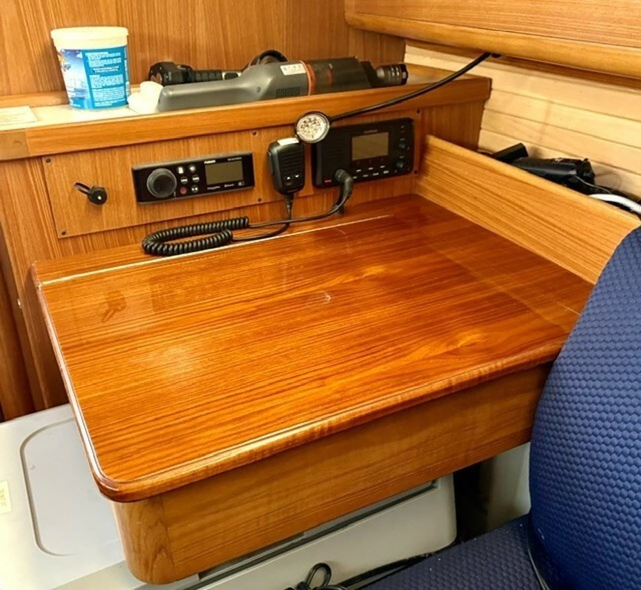 2022 Catalina 355