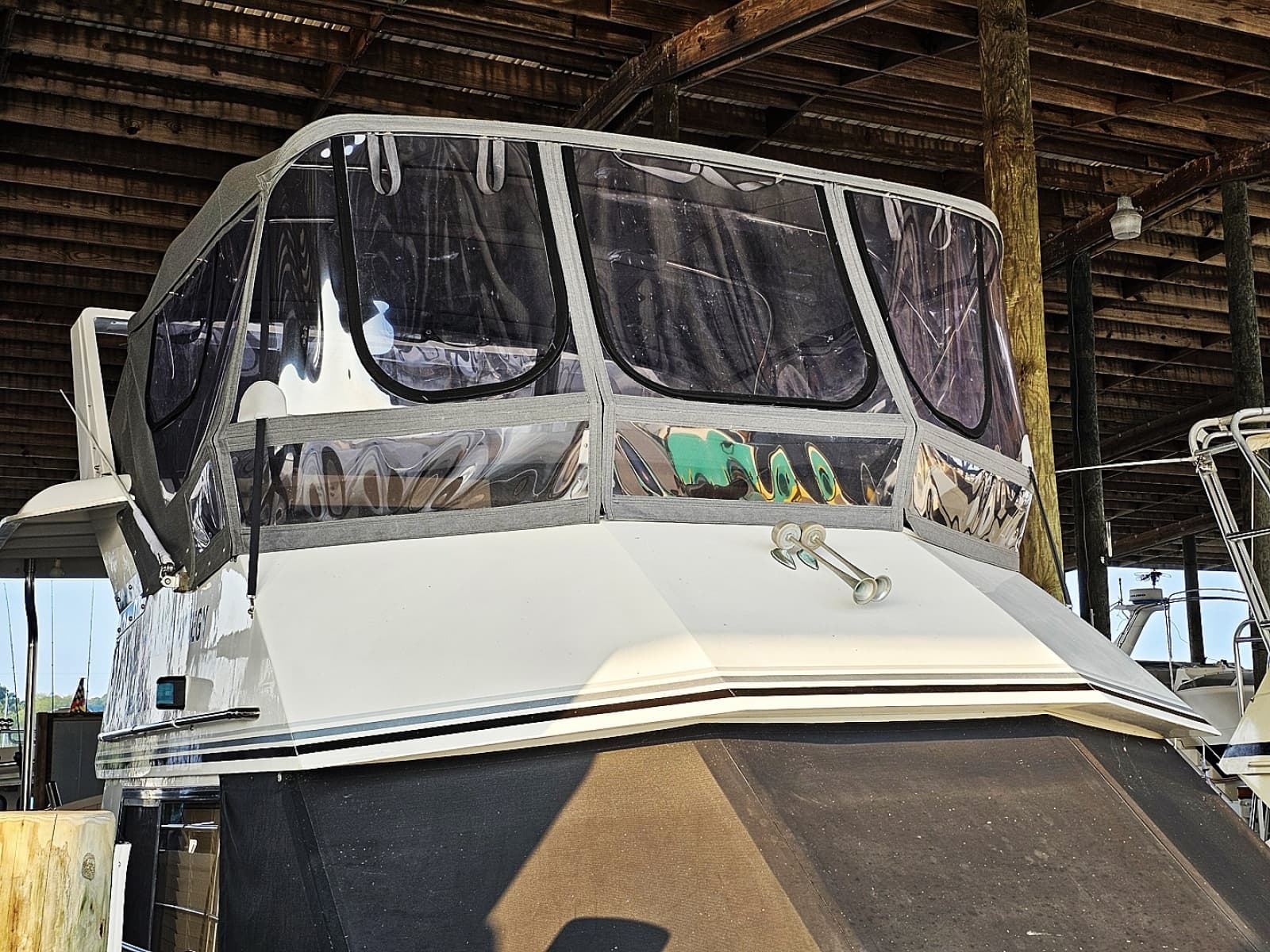 1988 President 37 Aft Cabin