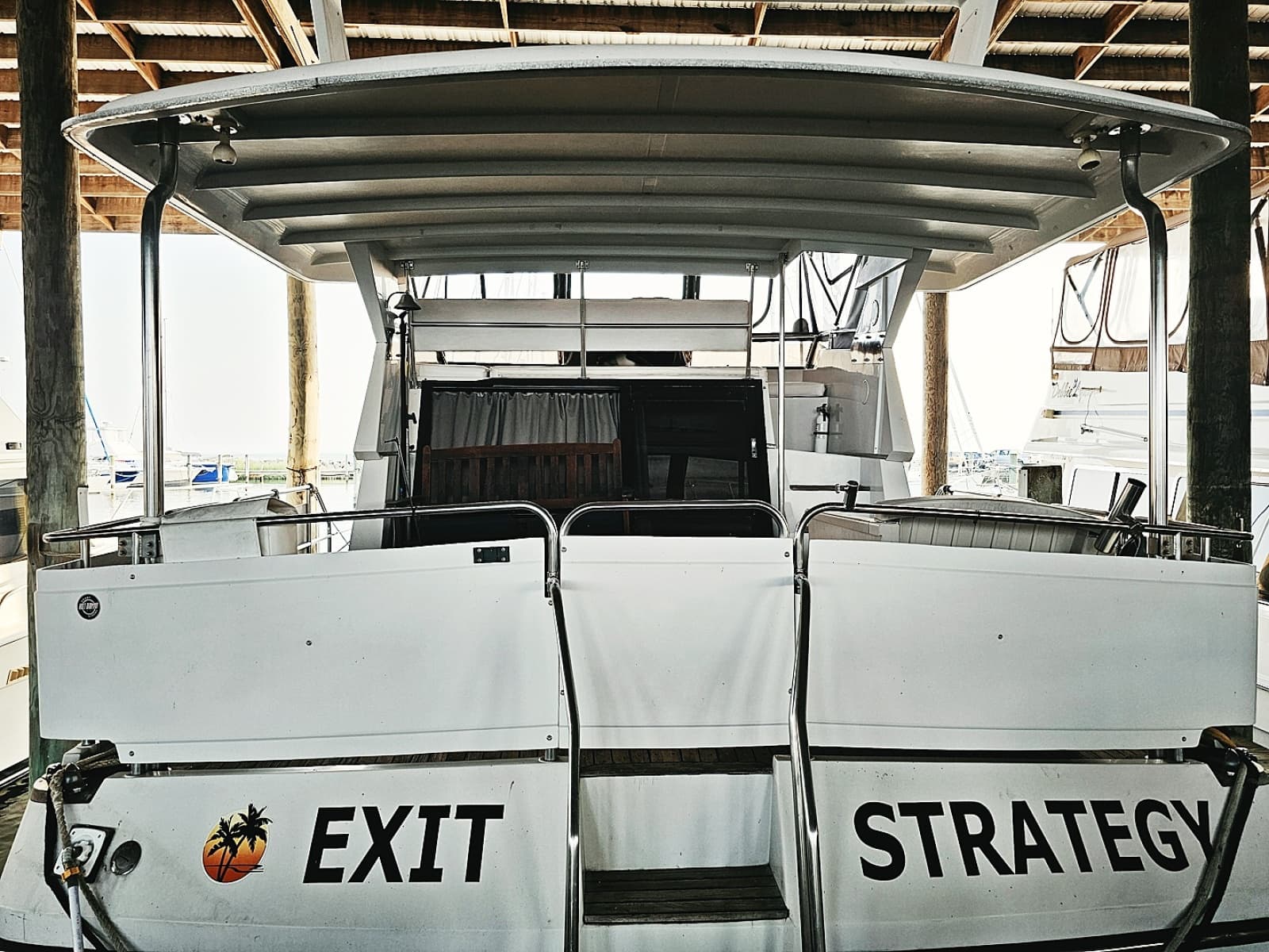 1988 President 37 Aft Cabin