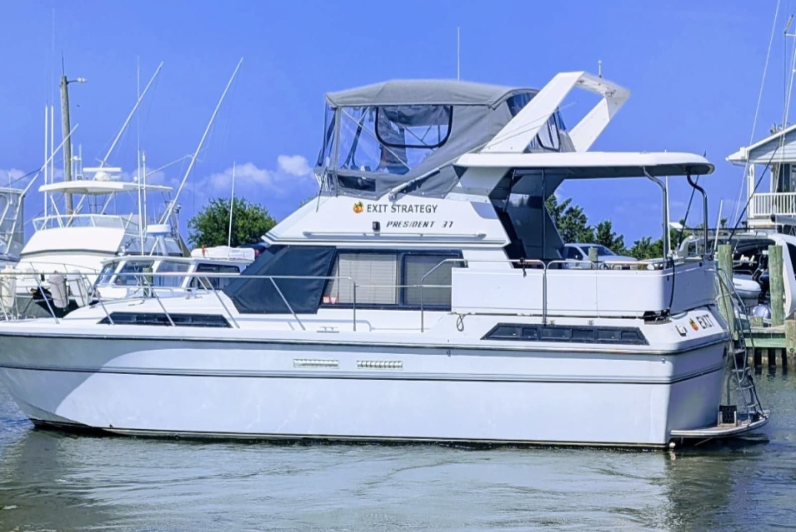 1988 President 37 Aft Cabin