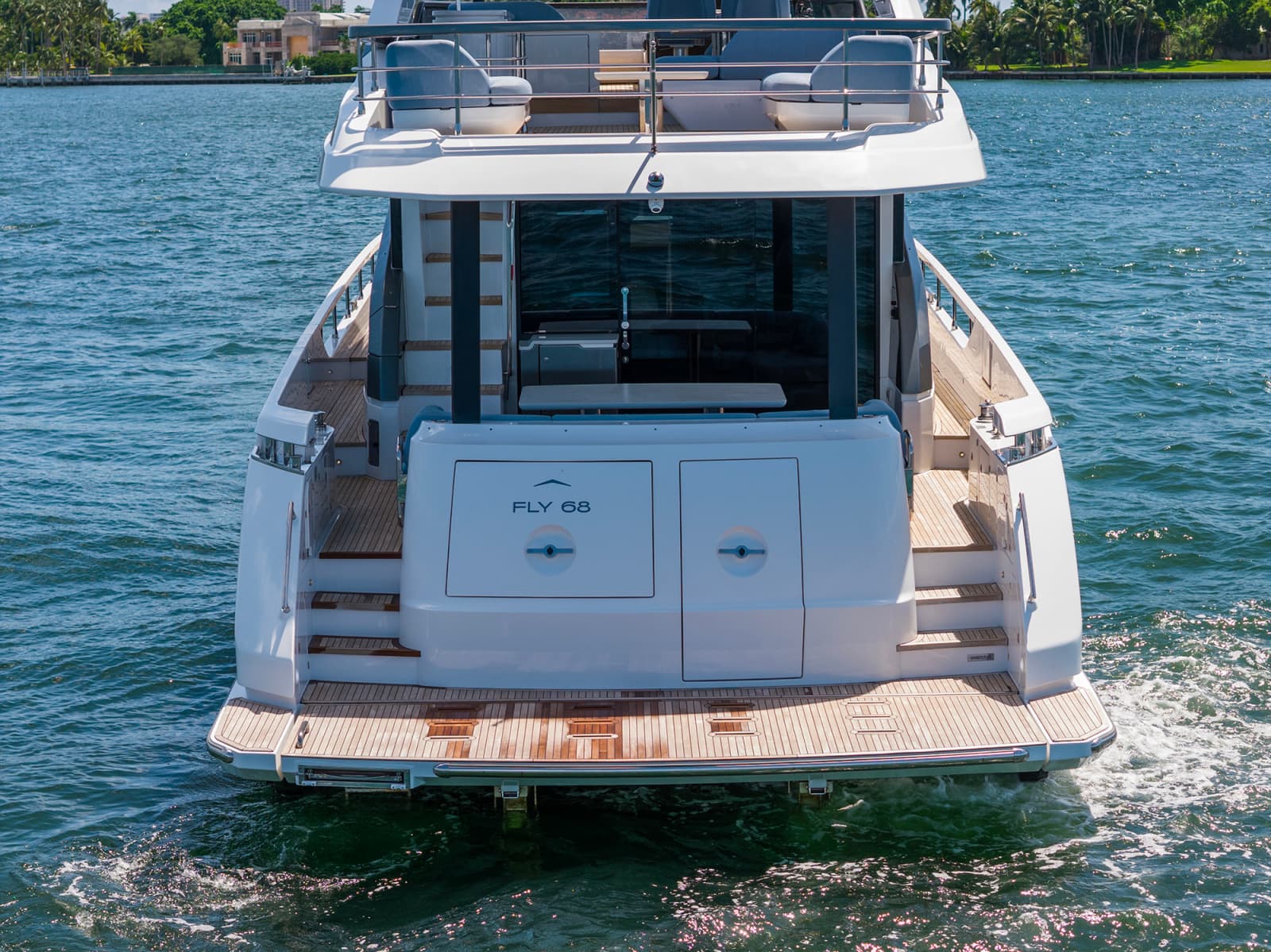 2025 Azimut 68 FLY