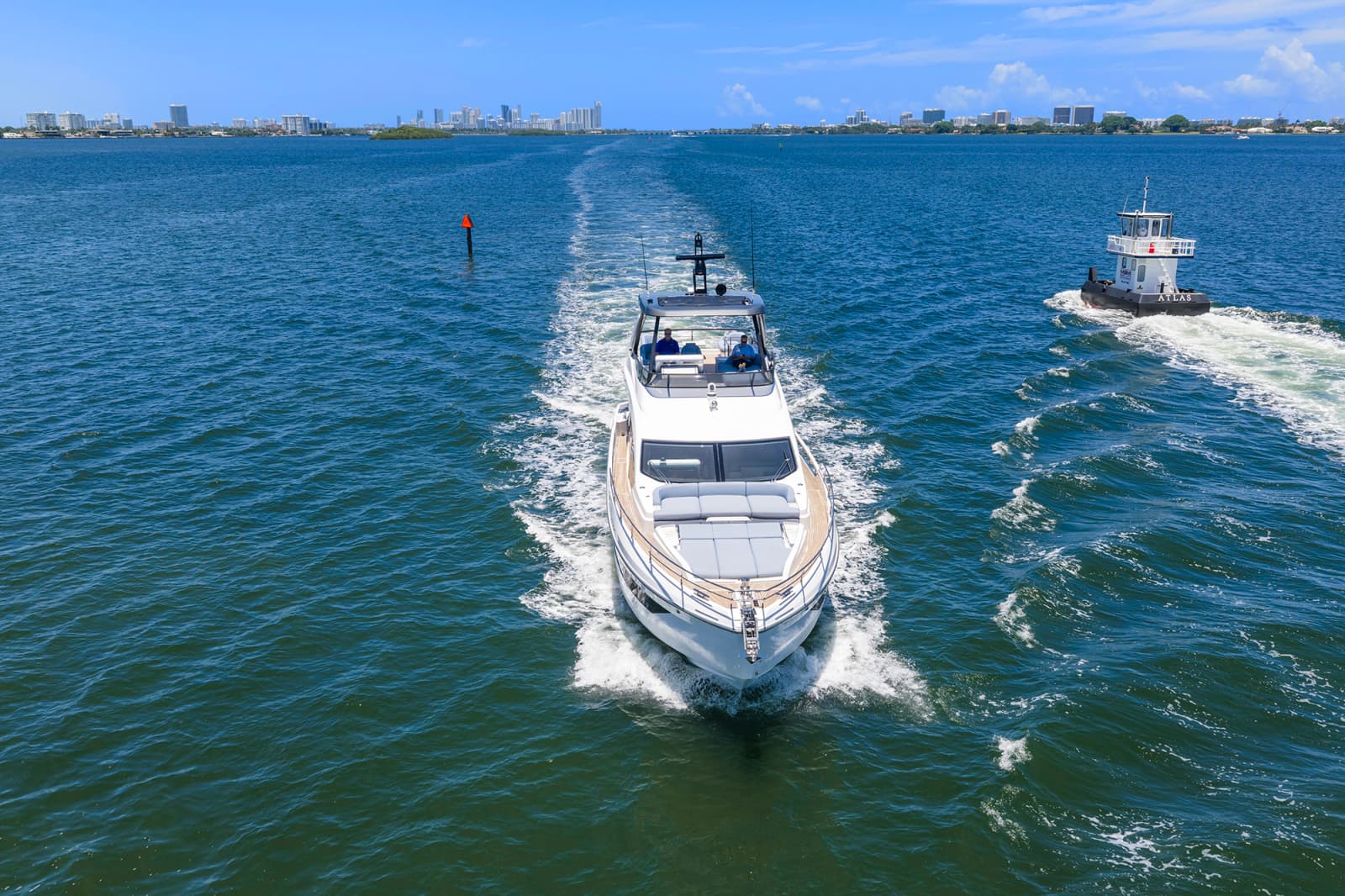 2025 Azimut 68 FLY