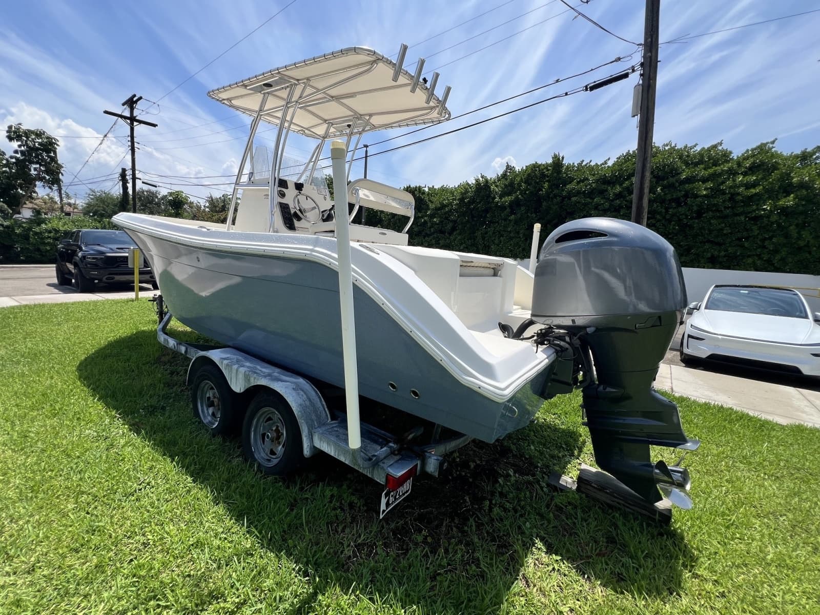 2019 Cobia Sport Fisherman