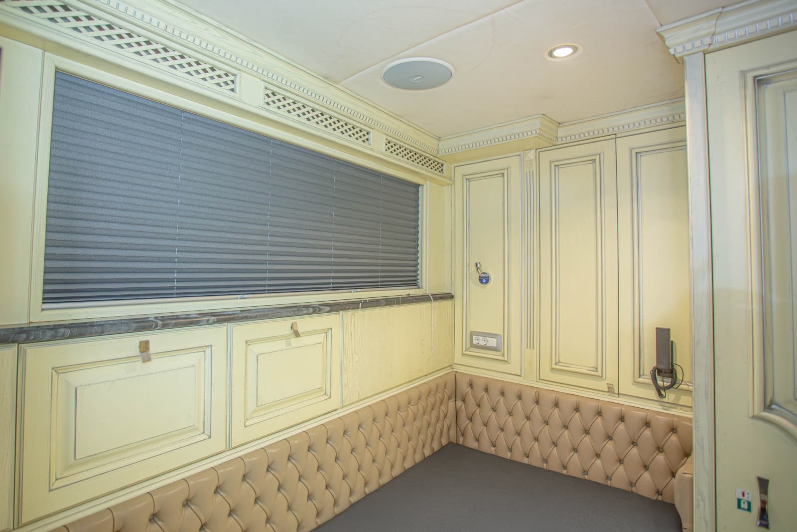 2014 Fifth Ocean Yachts Displacement Explorer
