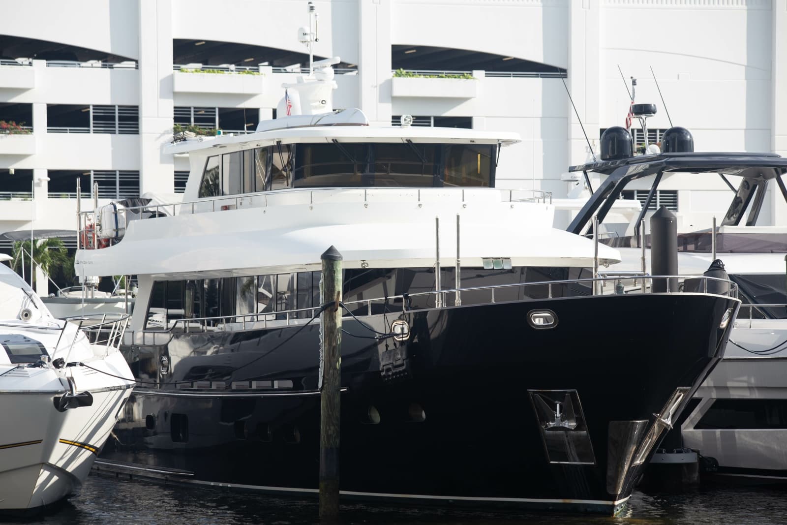 2014 Fifth Ocean Yachts Displacement Explorer