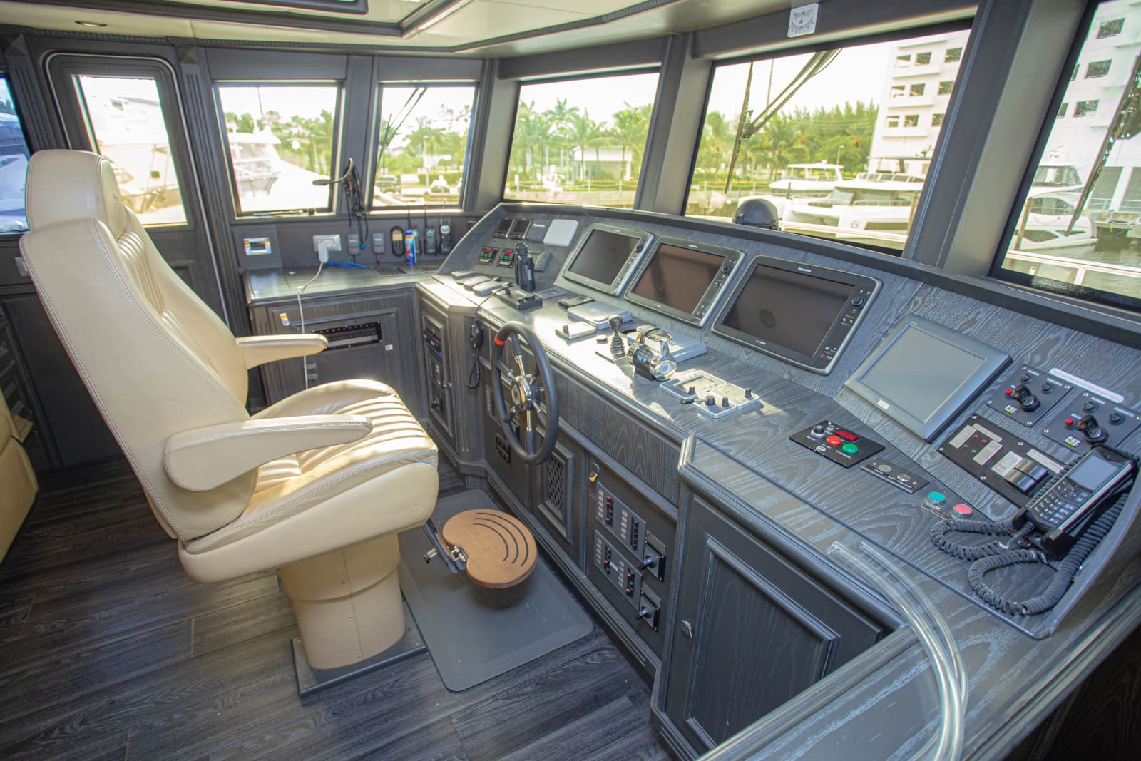 2014 Fifth Ocean Yachts Displacement Explorer