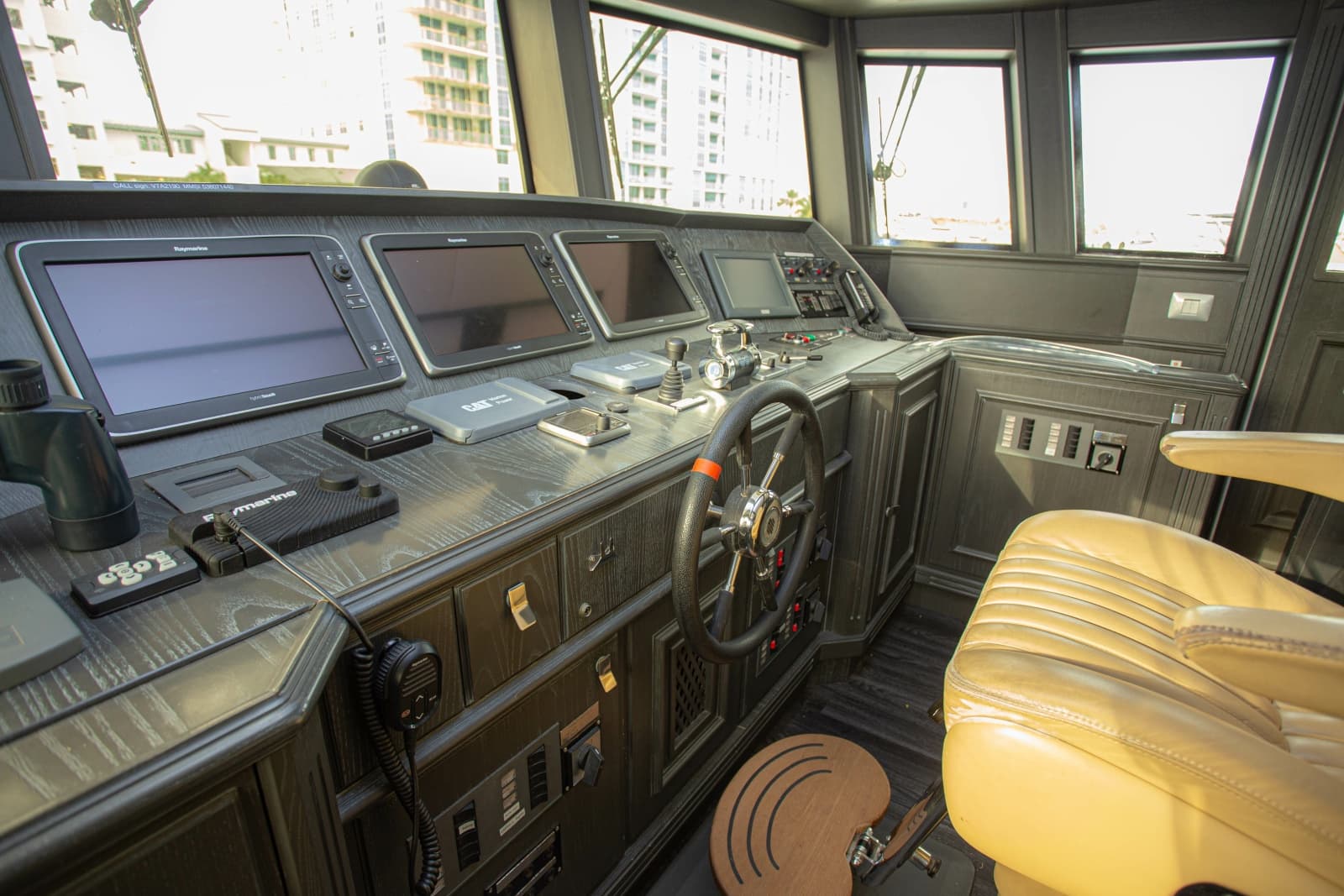 2014 Fifth Ocean Yachts Displacement Explorer