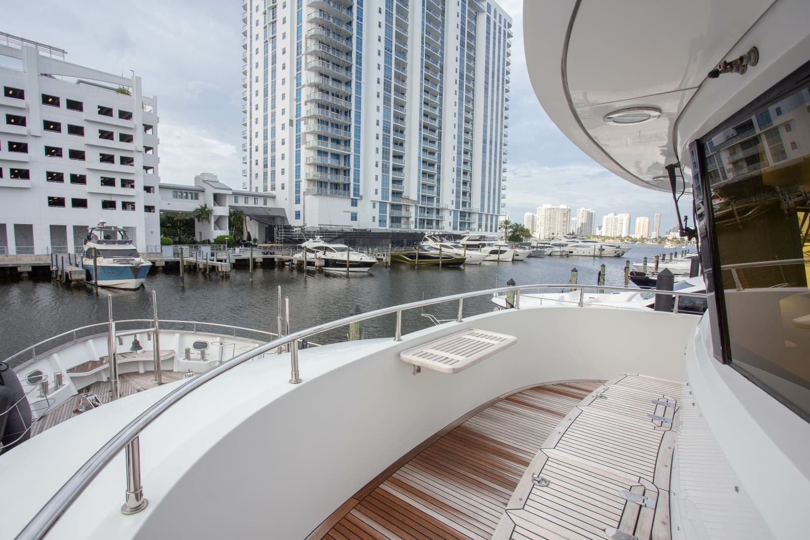 2014 Fifth Ocean Yachts Displacement Explorer