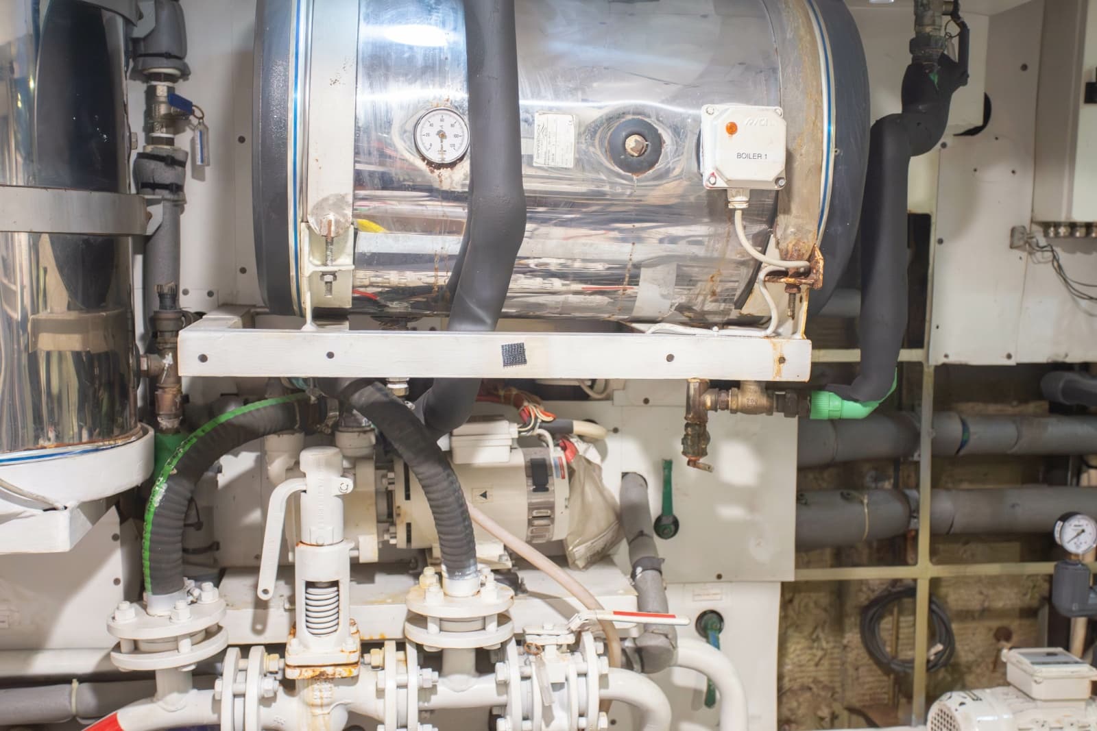 2014 Fifth Ocean Yachts Displacement Explorer