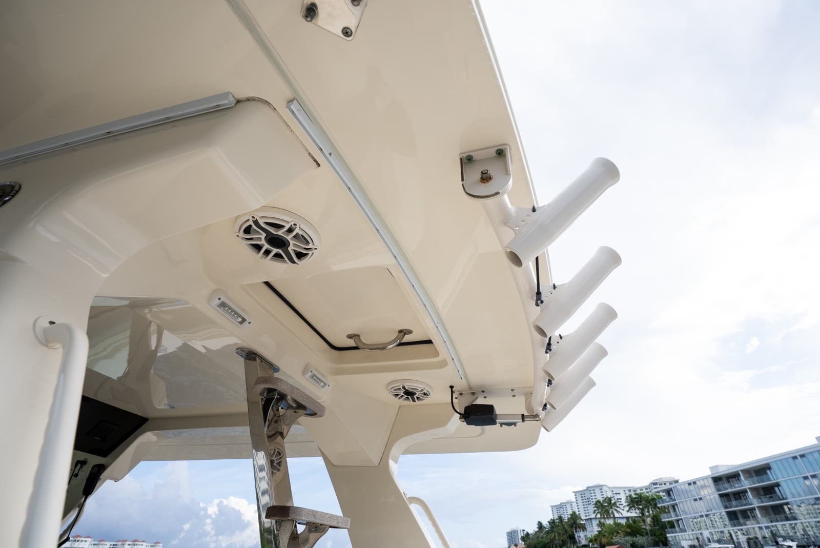 2022 Scout 425 LXF