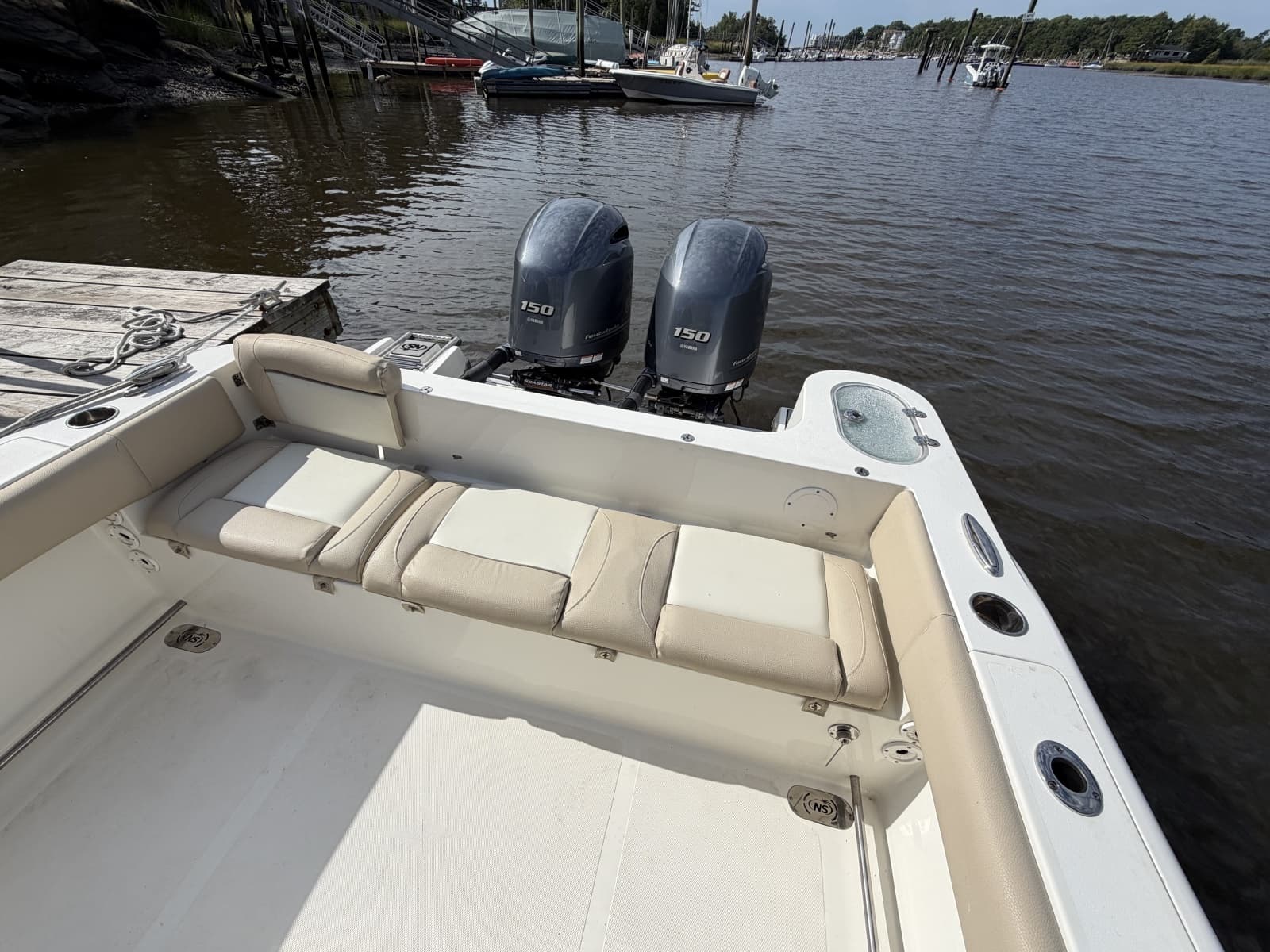 2018 NauticStar 2602 Legacy
