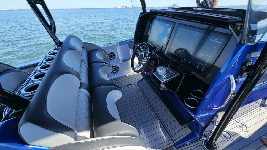 2024 Nor-Tech 390 Sport Center Console