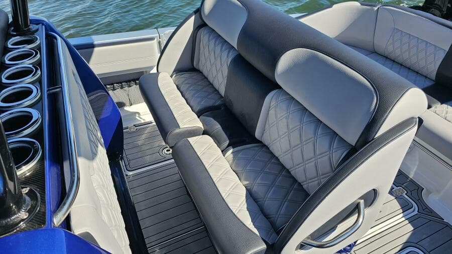 2024 Nor-Tech 390 Sport Center Console