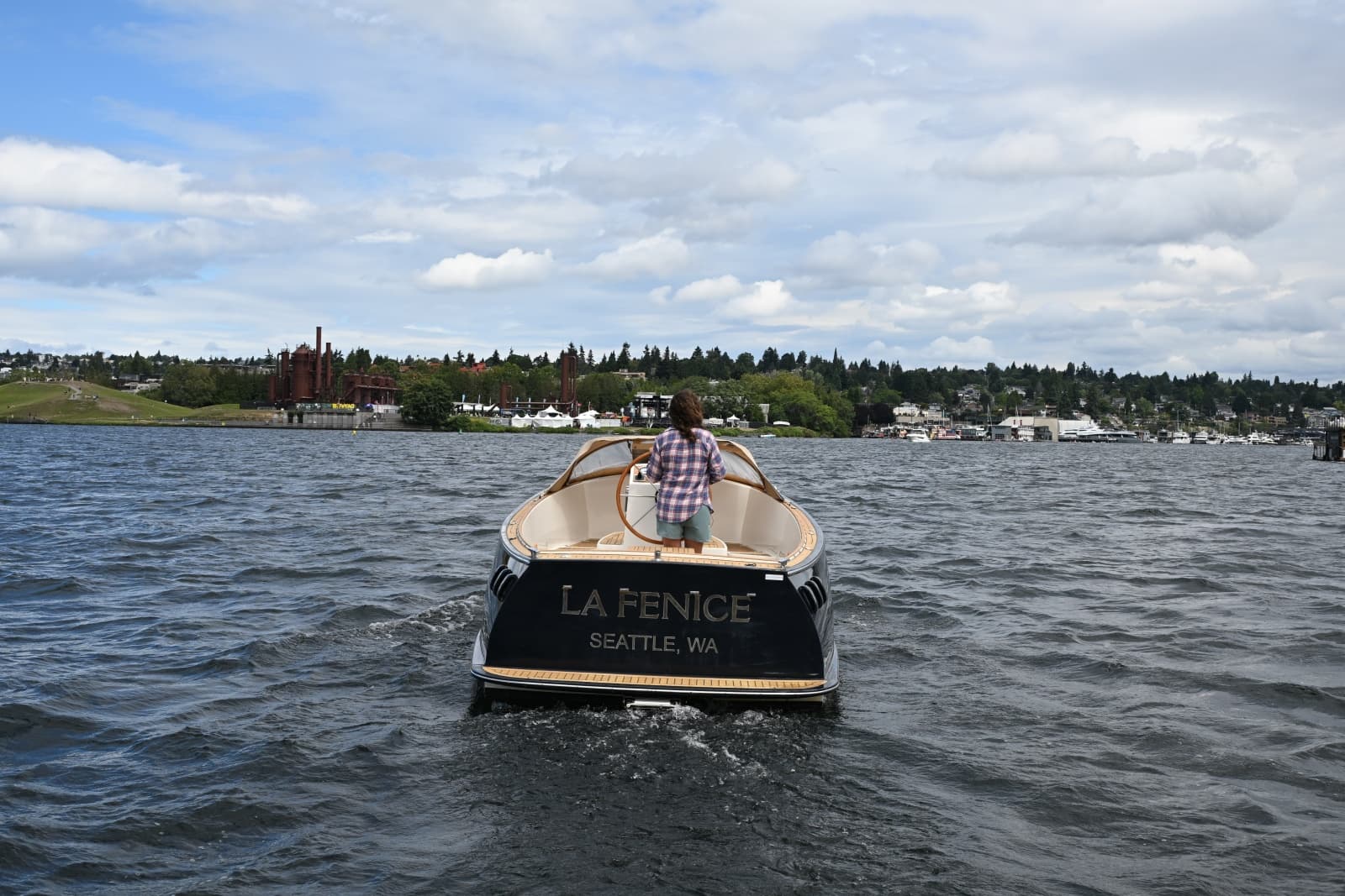 2013 AdmiralsTender C28