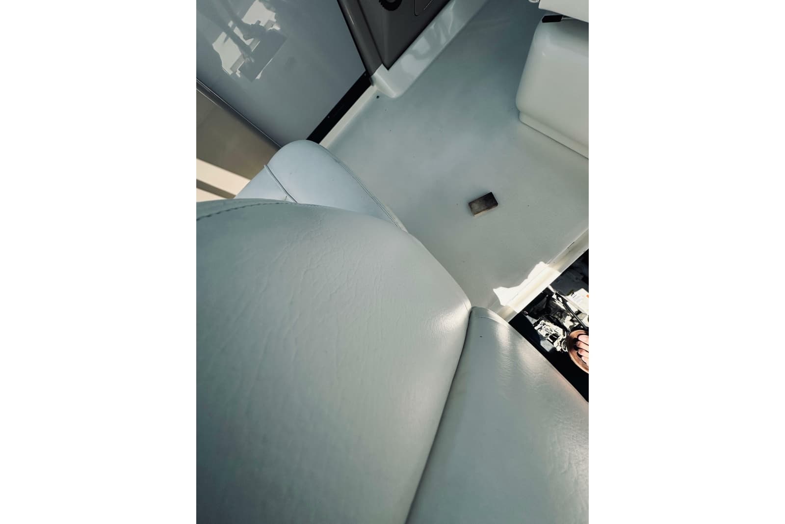 2005 Sea Ray 29 Amberjack