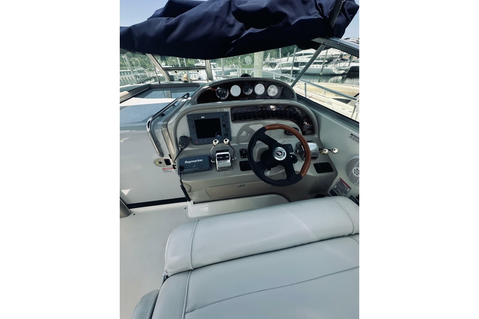 2005 Sea Ray 29 Amberjack