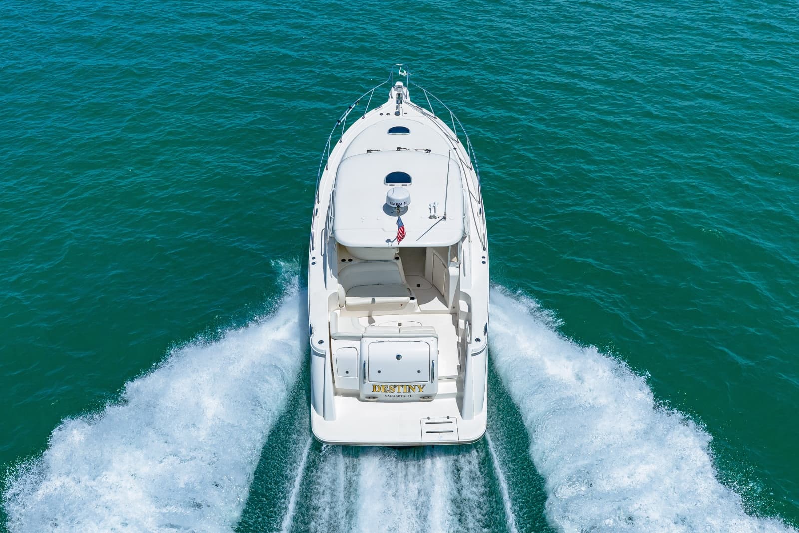 2011 Tiara Yachts 3500 Sovran LE
