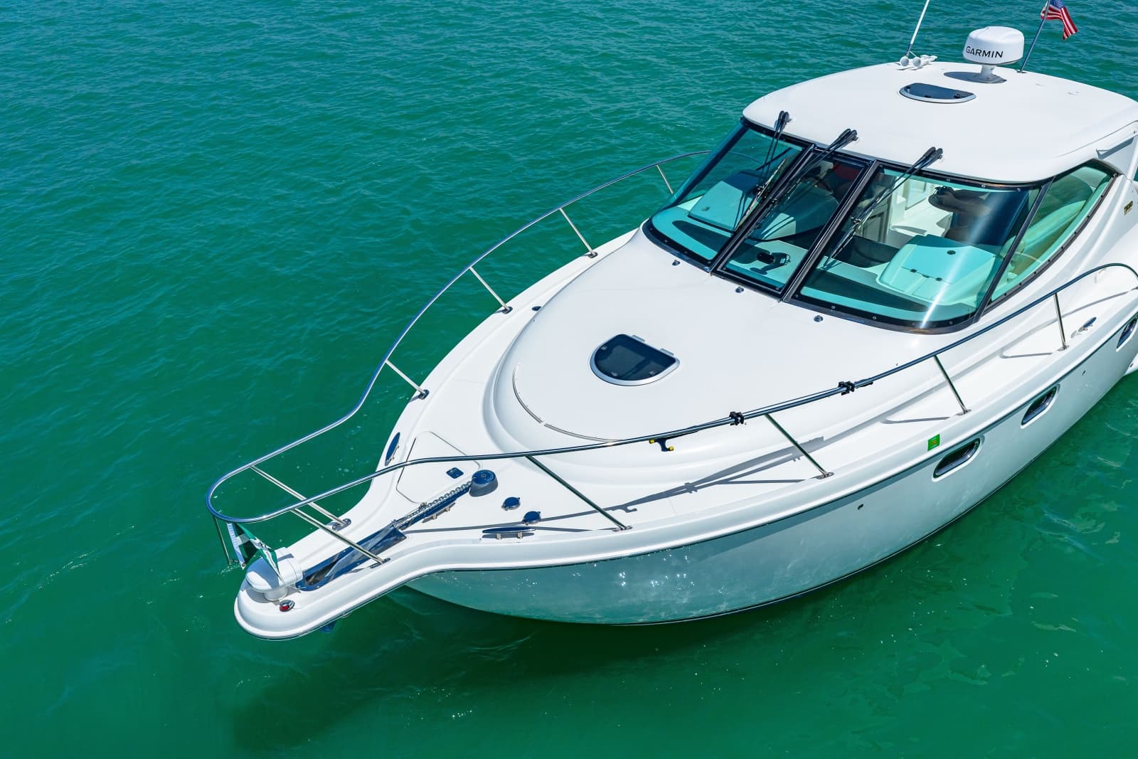 2011 Tiara Yachts 3500 Sovran LE