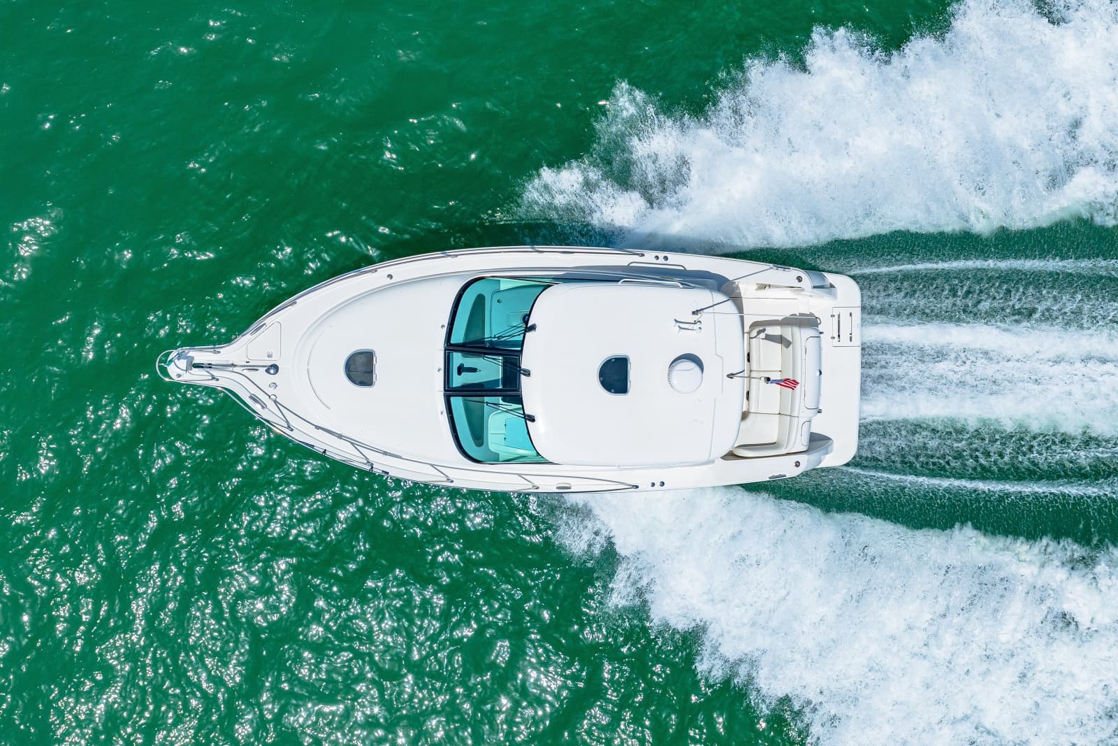 2011 Tiara Yachts 3500 Sovran LE