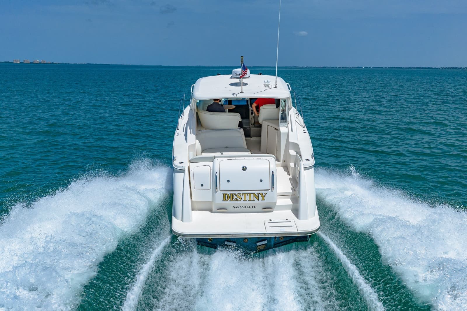 2011 Tiara Yachts 3500 Sovran LE