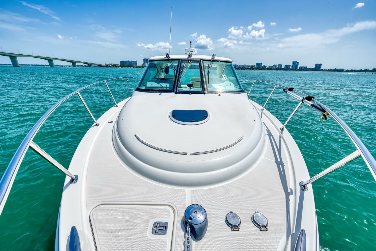 2011 Tiara Yachts 3500 Sovran LE