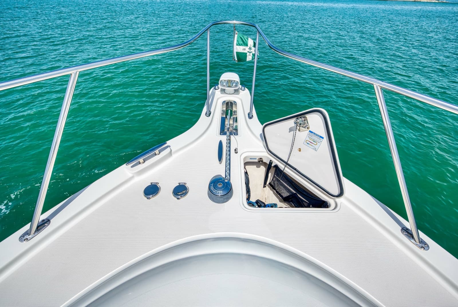 2011 Tiara Yachts 3500 Sovran LE
