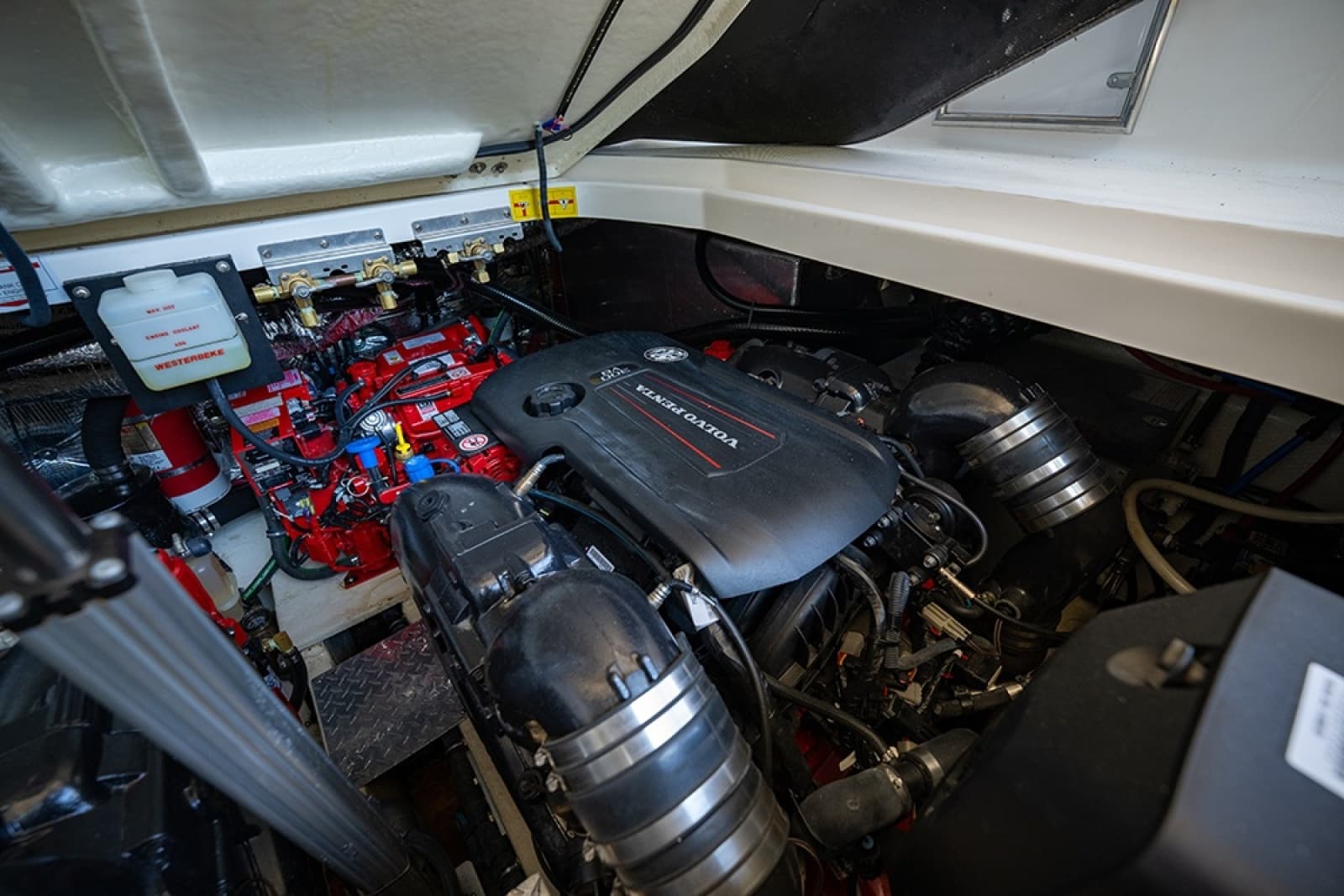 Engine compartment