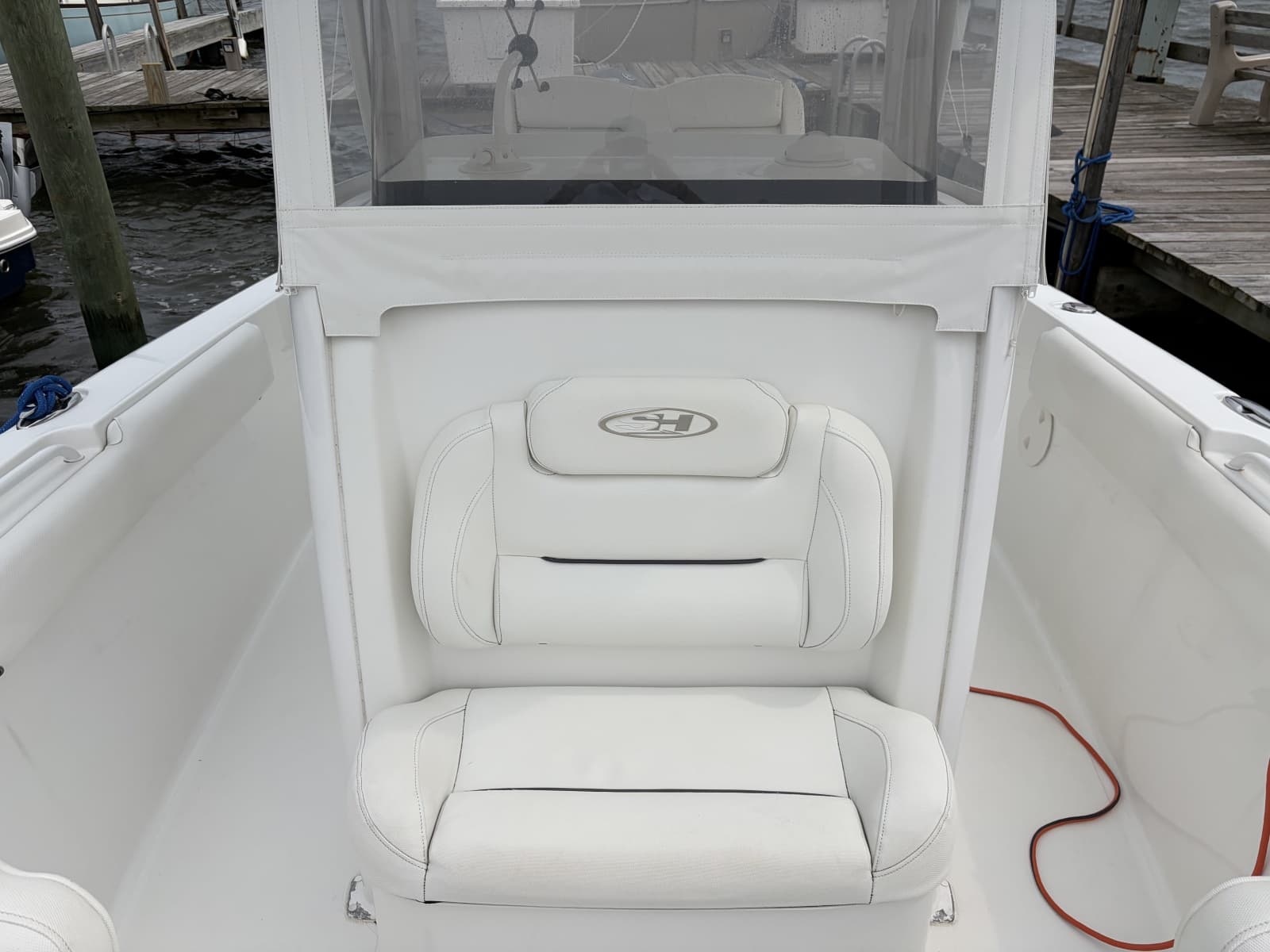 2016 Sea Hunt Gamefish 25