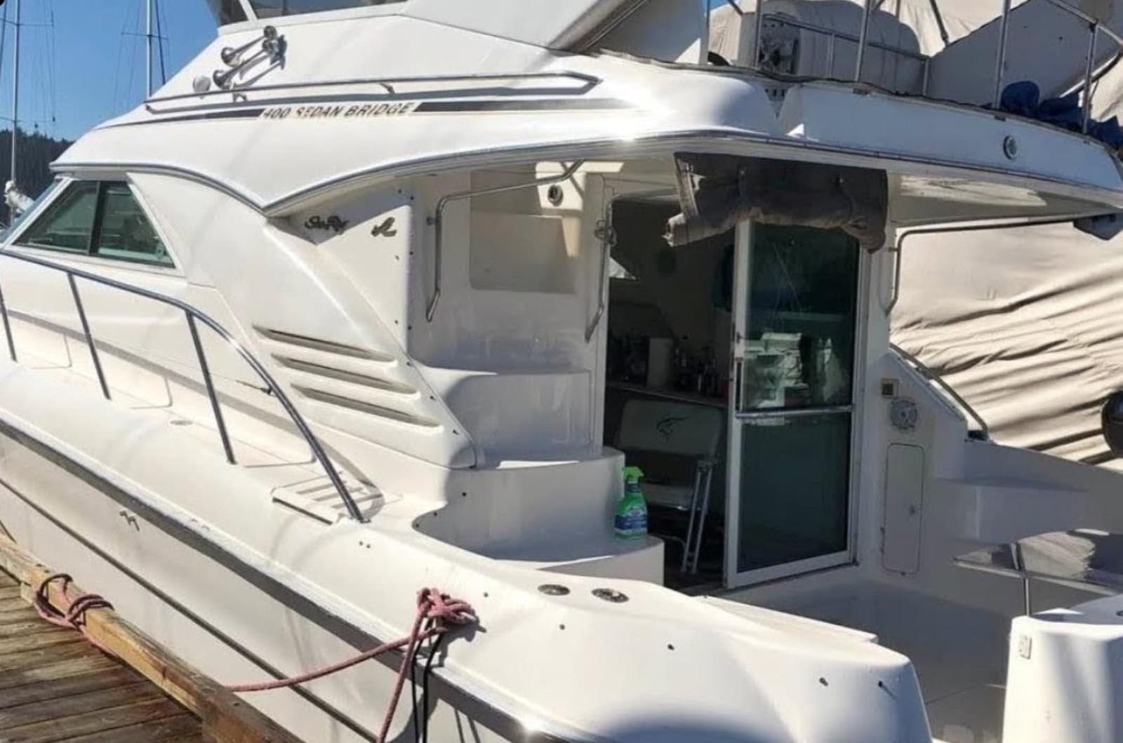 1998 Sea Ray 400 Sedan Bridge